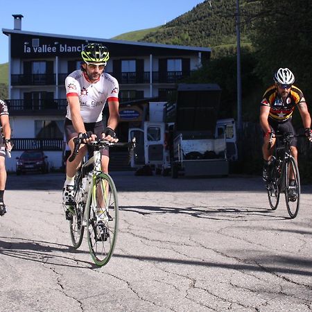 La Vallee Blanche Bikehotel Alpe d'Huez Buitenkant foto