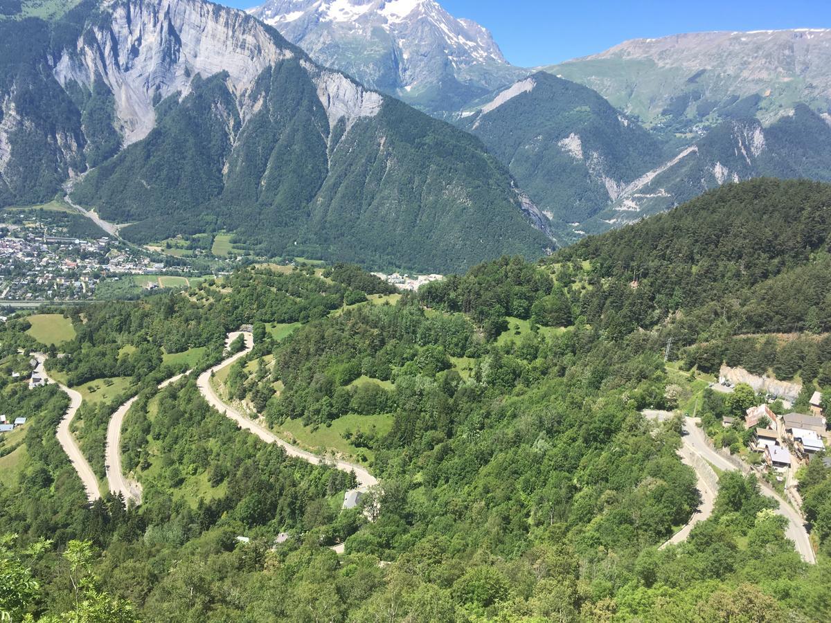 La Vallee Blanche Bikehotel Alpe d'Huez Buitenkant foto