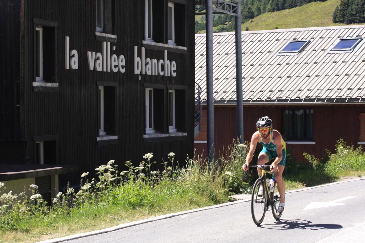 La Vallee Blanche Bikehotel Alpe d'Huez Buitenkant foto